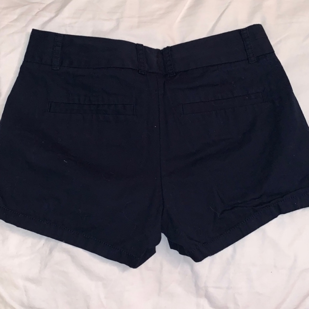 J.Crew broken in chino shorts - Picture 3 of 5